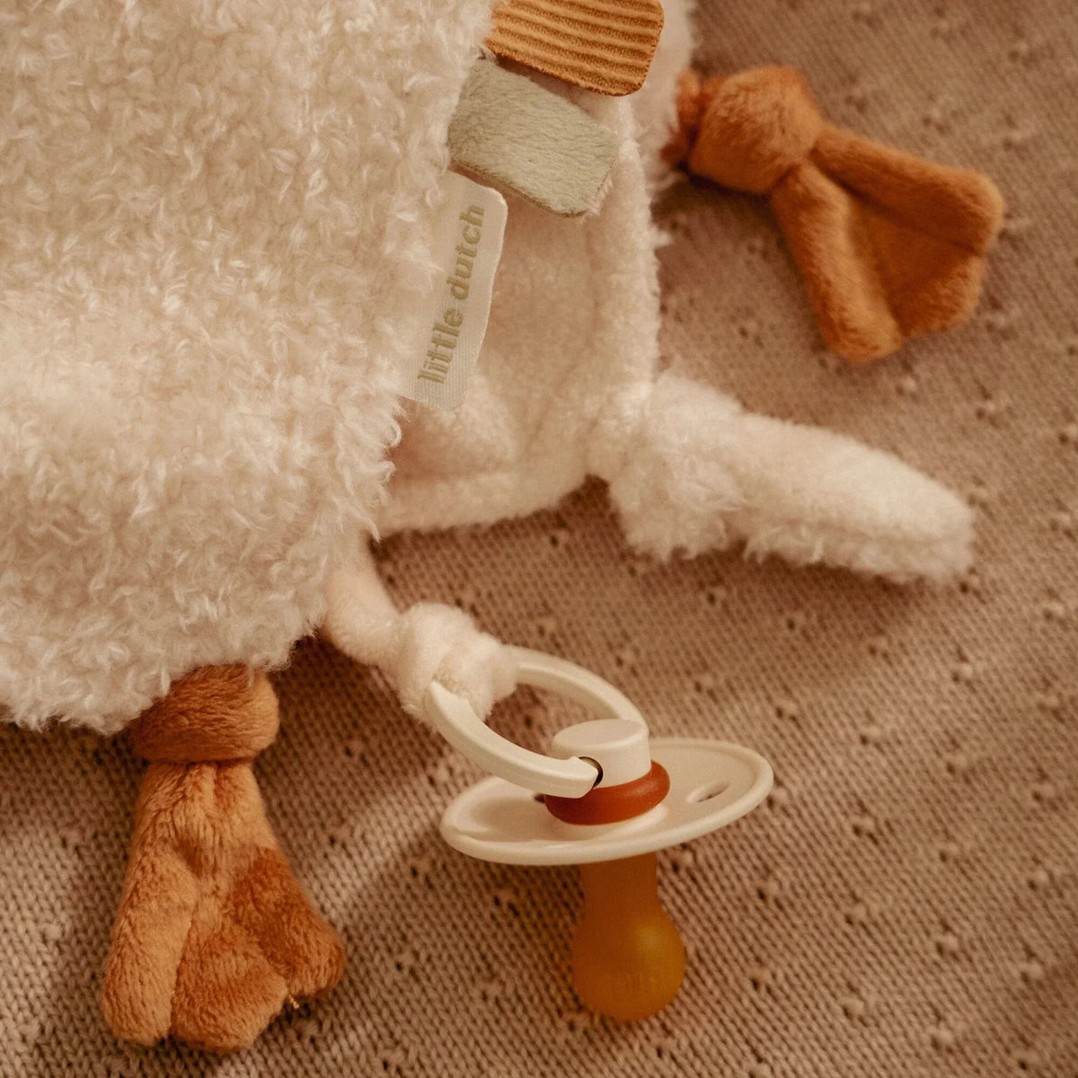 Comfort Blanket - White - Little Goose